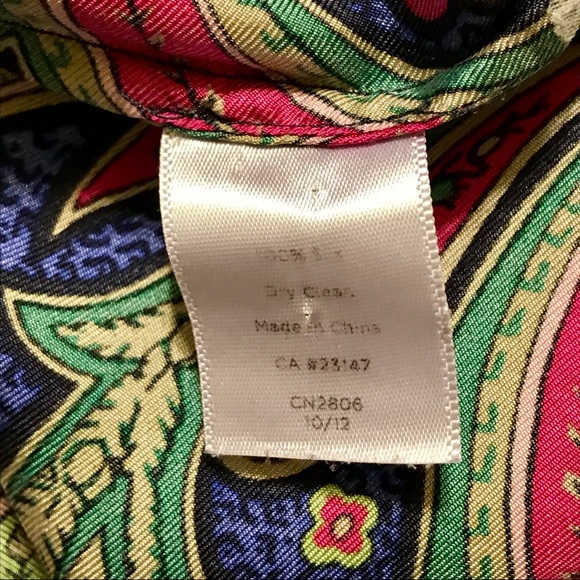 Silk paisley sleeveless top - Picture 4 of 5